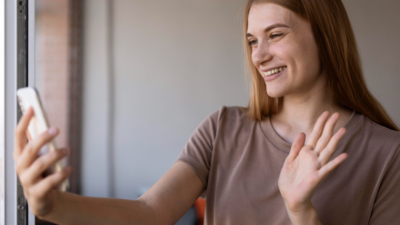 Redes Sociais e Saúde Mental: Como Mulheres Estão Encontrando Apoio Online